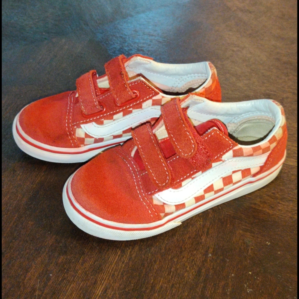 Boys 9C checker old Sckool Vans shoes